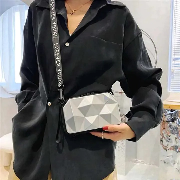 Bolso bandolera pequeño y transversal